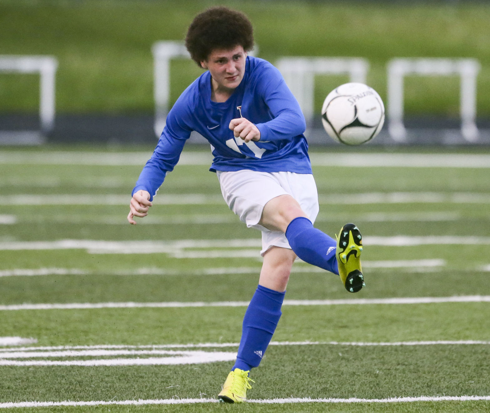 050321-qc-spt-hem-central-soccer-06.JPG